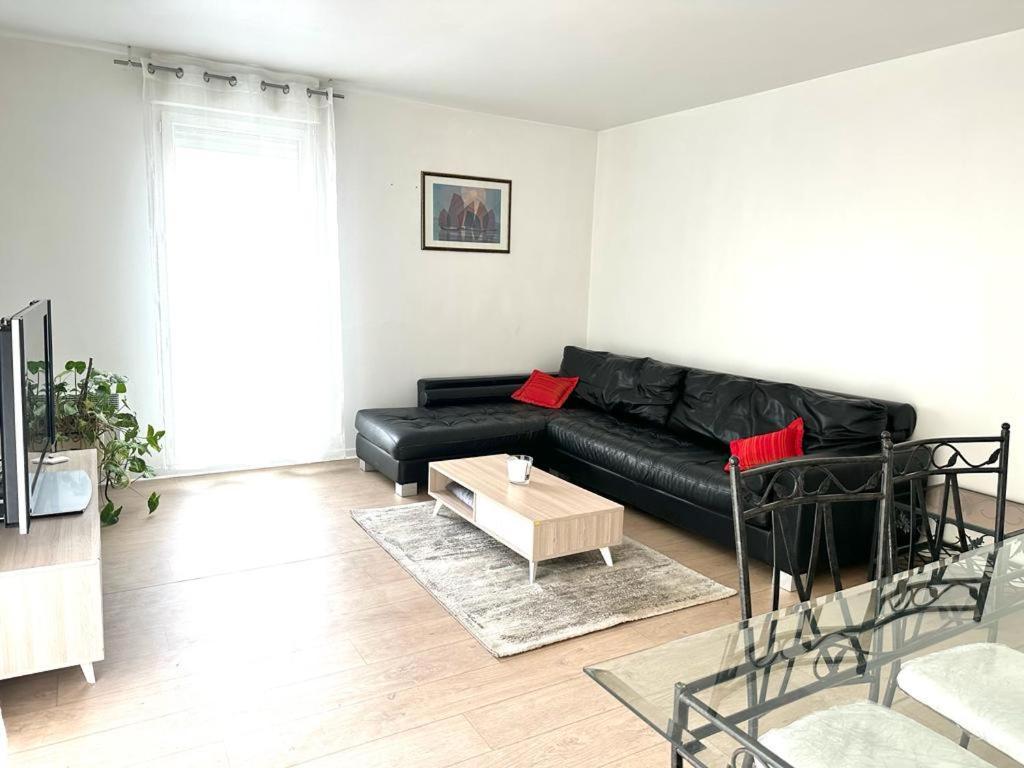 Big Logement , Jo2024, Stade De France, Paris, Metro , Parking Gratuit Saint-Denis  Værelse billede